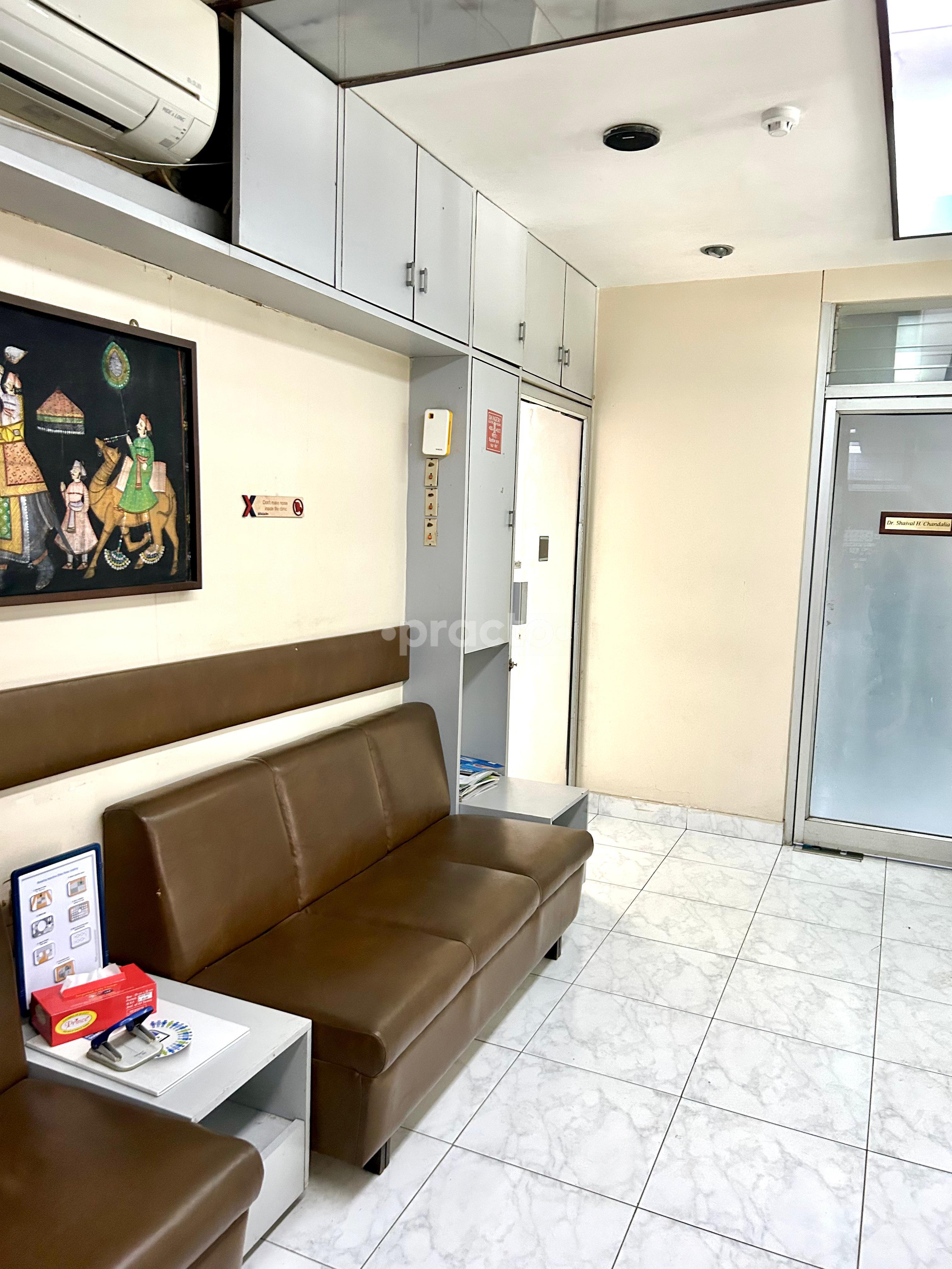 Waiting Area at Dr. Chandalia's Diabetes, Endocrine And Eye Care Centre Churchgate Mumbai