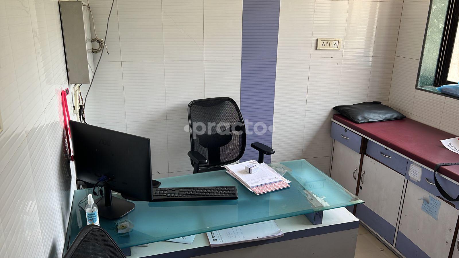 Consultation Room at Shree Prajakta Hospital Bhiwandi Thane
