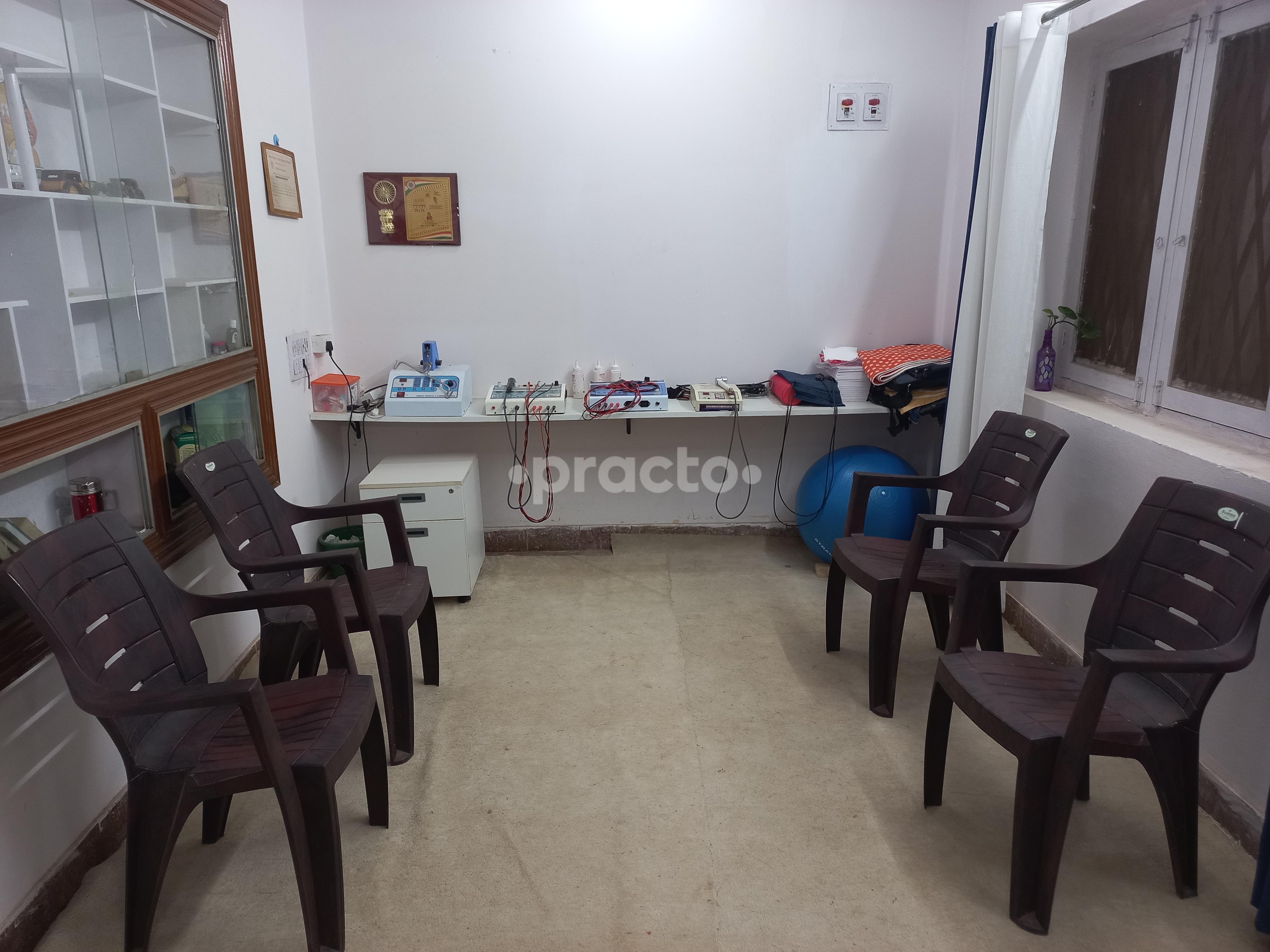 Equipment Area at Well Pro Physio L B Sashtrinagar Bangalore