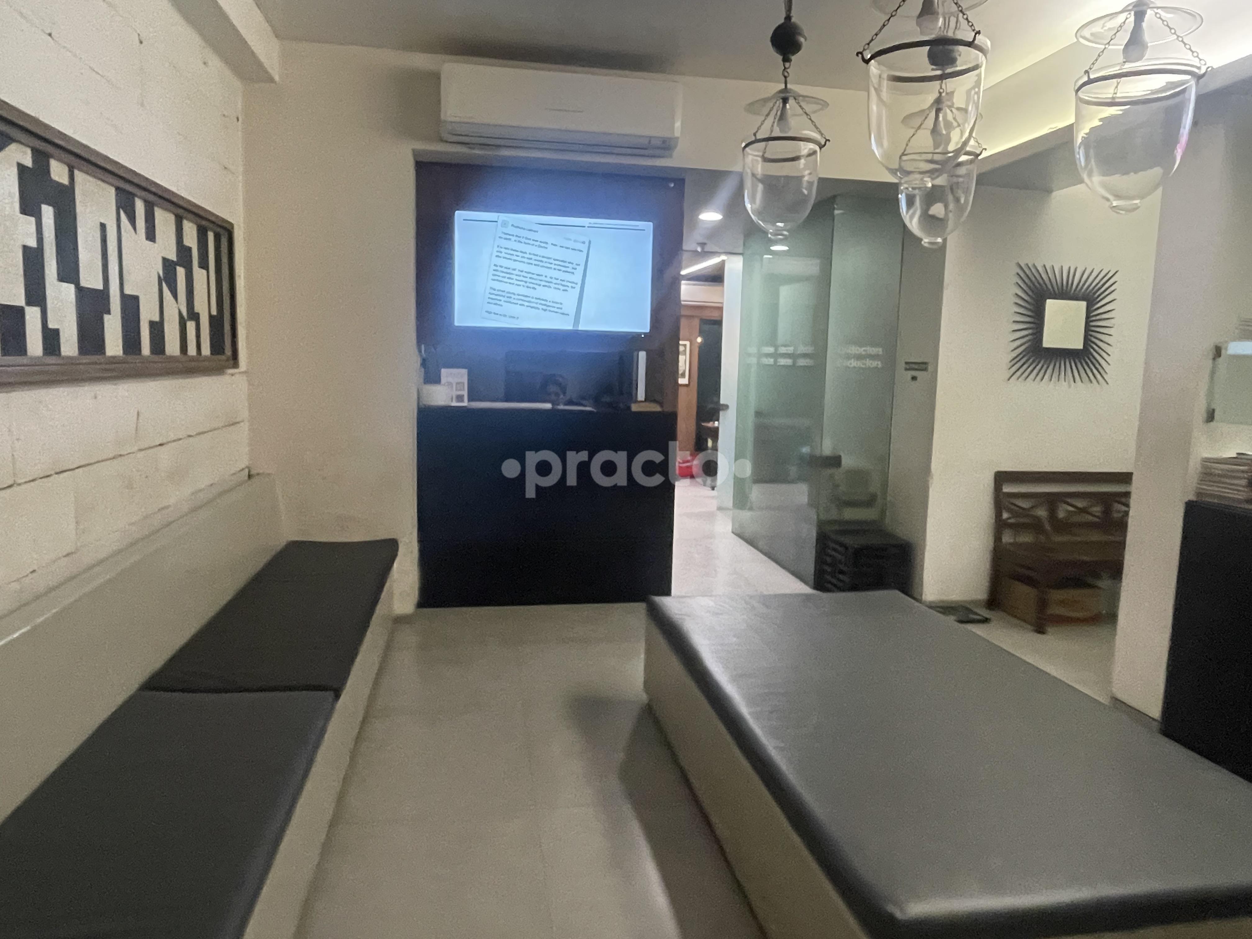 Outside Area at Physioalign by Dr Shweta Doctor Walkeshwar Mumbai