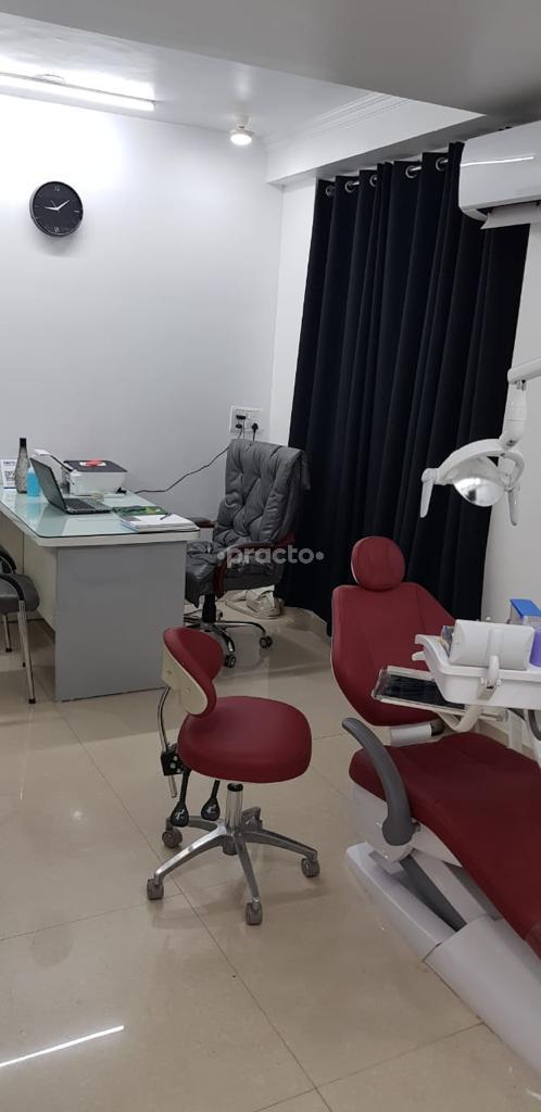 Consultation Room at Dental Centre Chattarpur Delhi