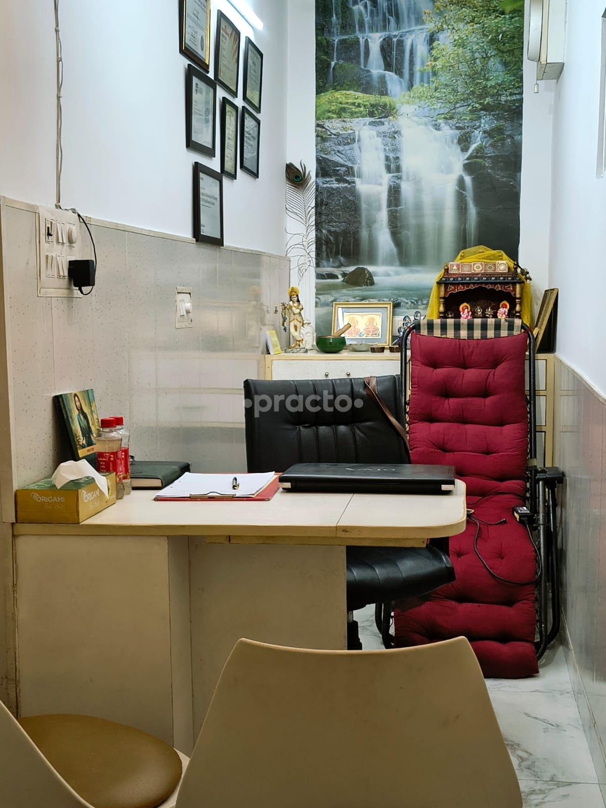 Consultation Room at I Connect Counseling and Therapy Ashok Vihar Phase 4 Delhi