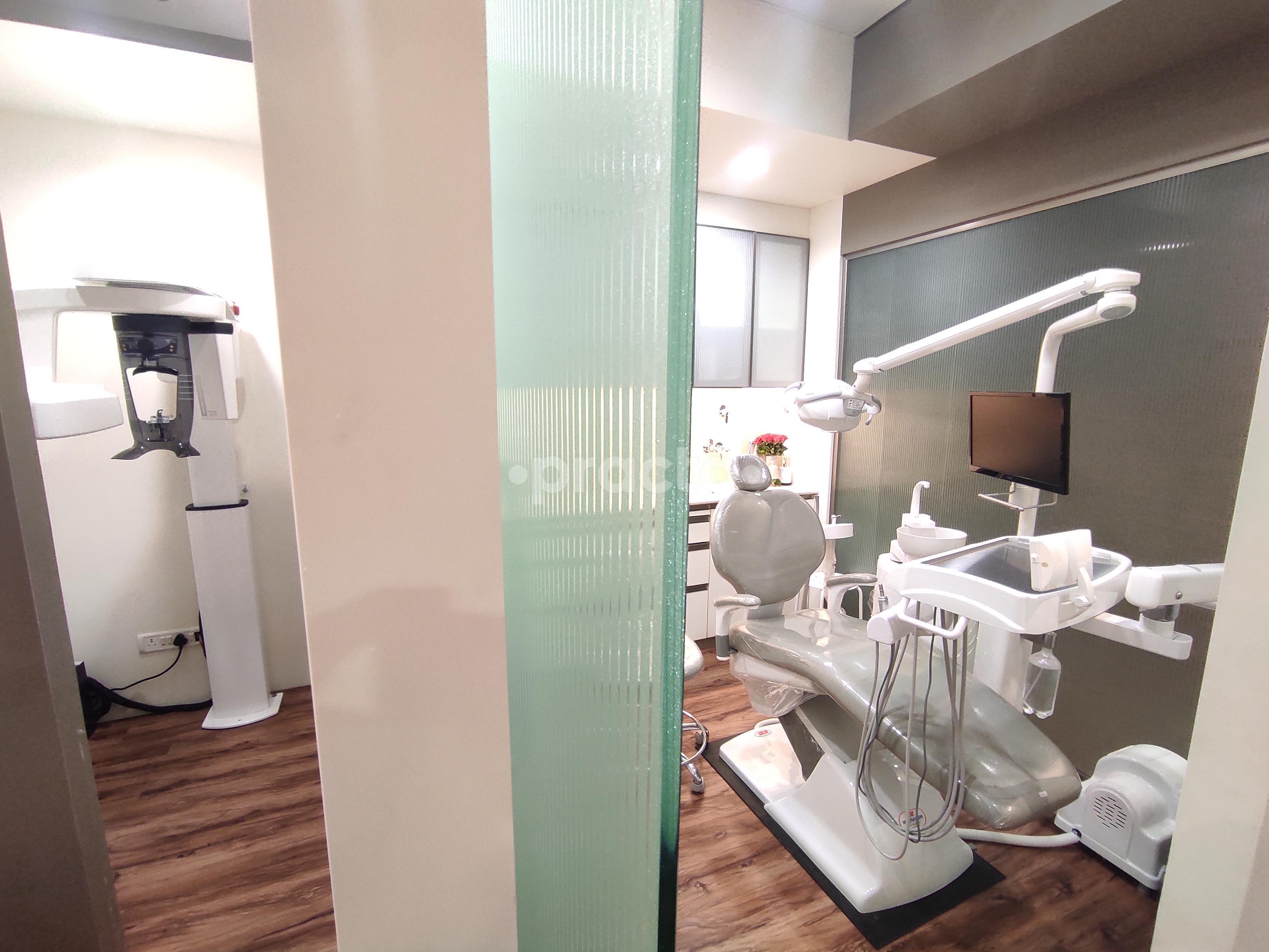 Equipment Area at Dr Sanjanwalla's Dental Clinic Dadar Mumbai