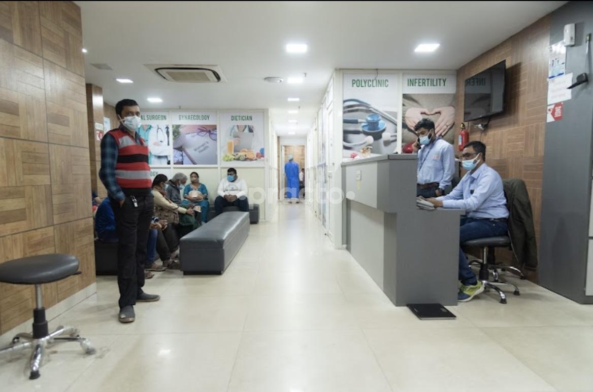 Waiting Area at R B Diagnostics Ballygunge Kolkata