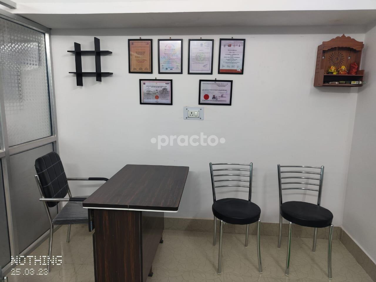 Waiting Area at Dental Delight Kankarbagh Patna