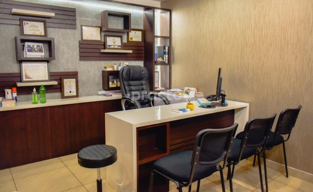 Waiting Area at Elixir Clinic Poothole Thrissur