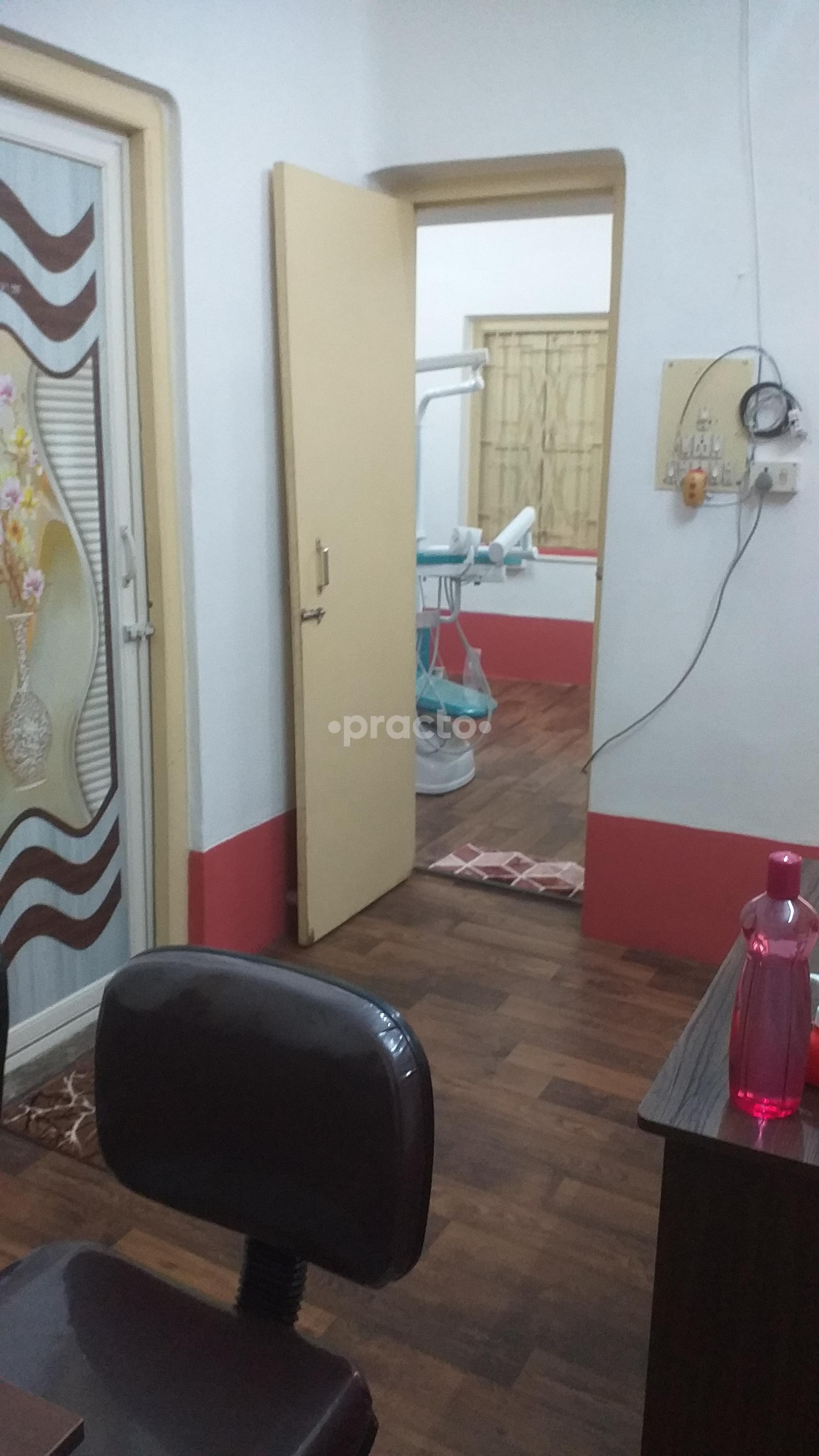 Reception Area at Aesthetic & Dental Zone Tangra Kolkata