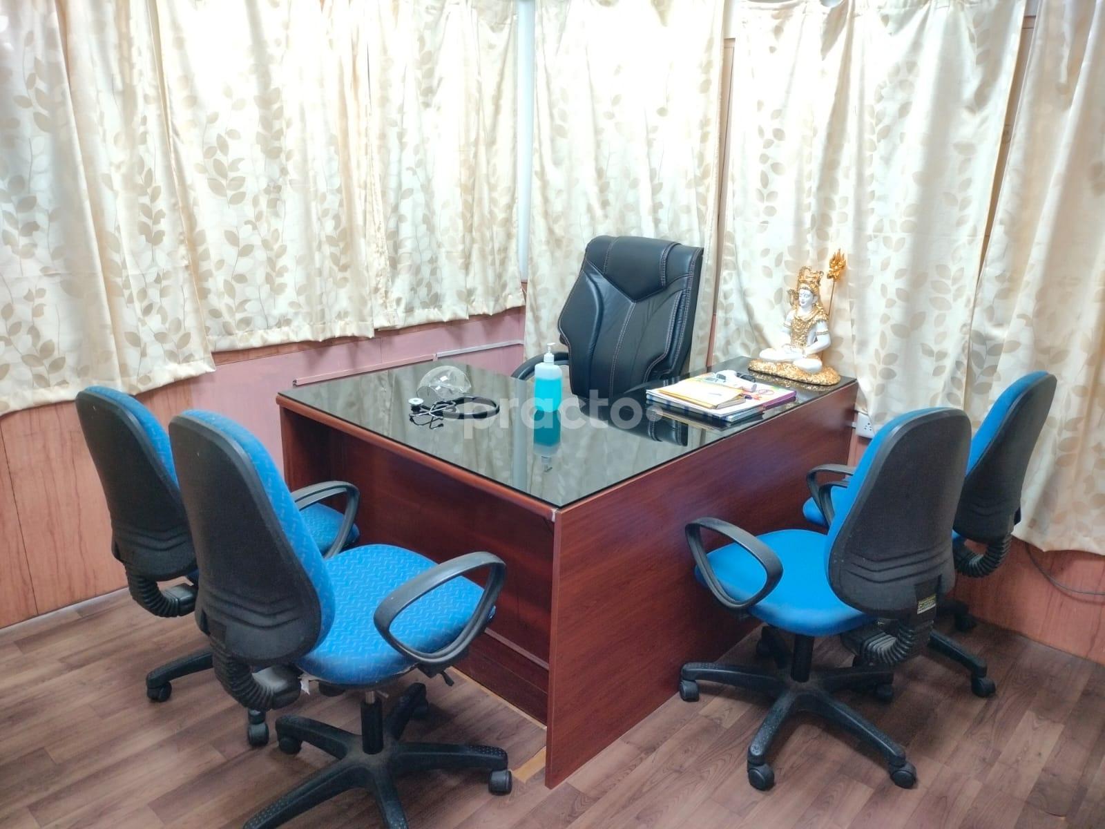 Consultation Room at Tath Tvam 96 Healthcare Mylapore Chennai