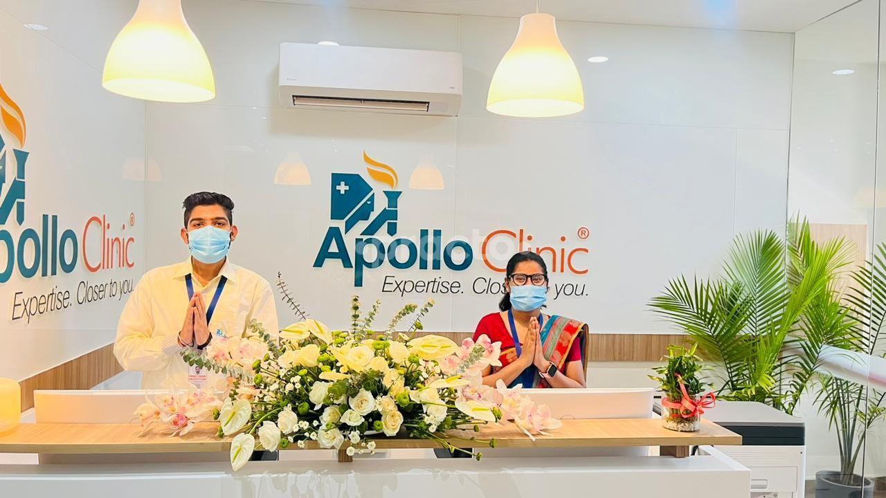 Reception Area at Apollo Clinic East Of Kailash Delhi