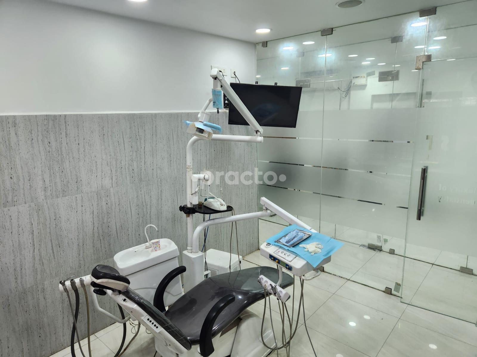 Consultation Room at Dent1st Dental And Implant Center Mogappair East Chennai