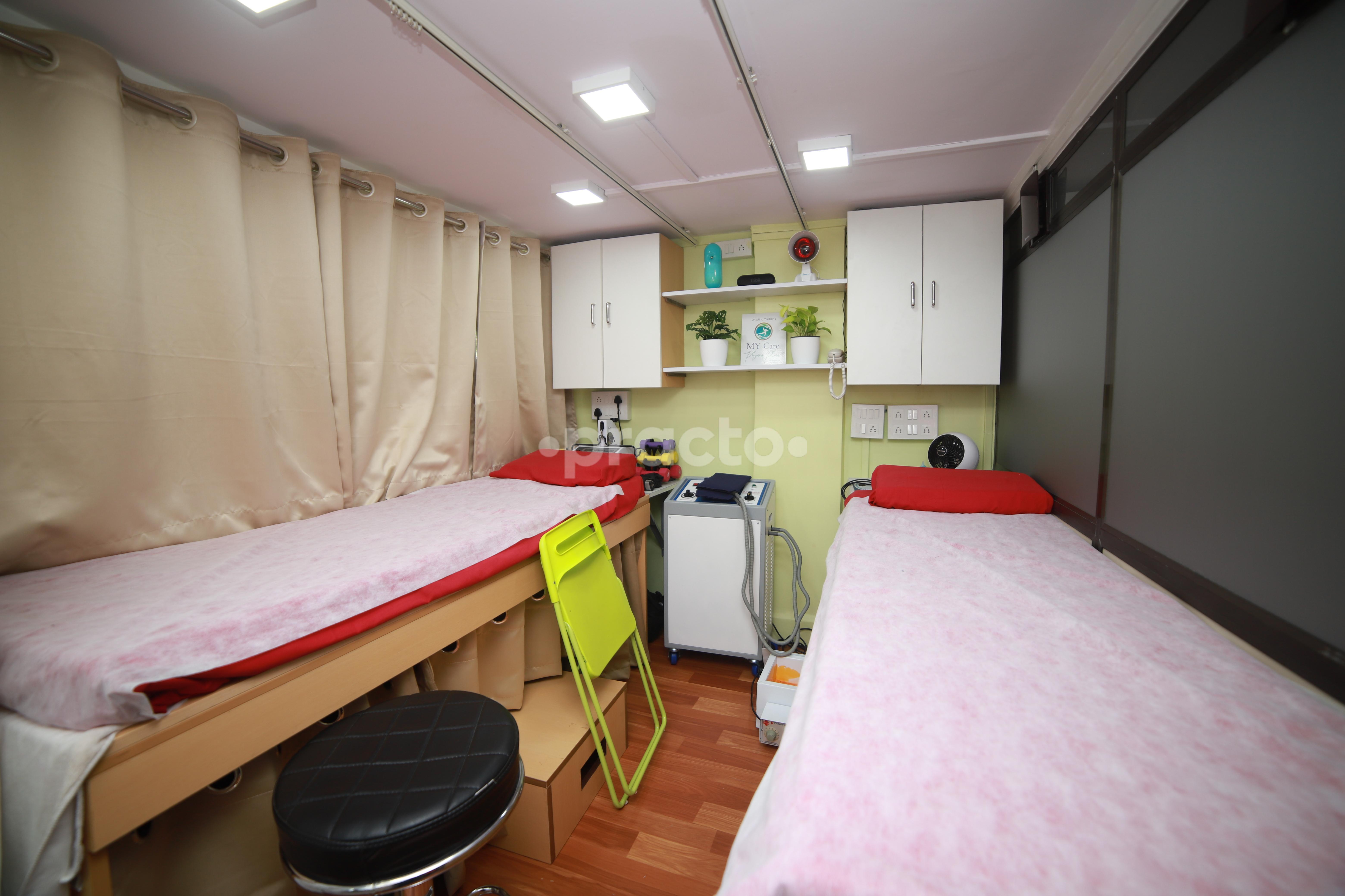 Physiotherapy Room at MY Care Physio Plus Chembur East Mumbai