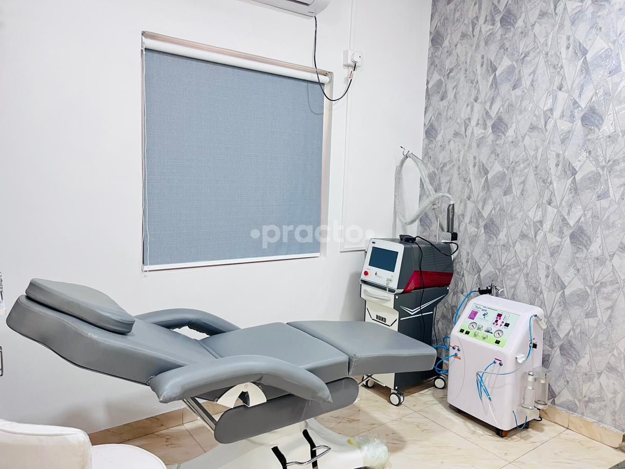 Equipment Area at WeSkin Clinic Thane West Thane