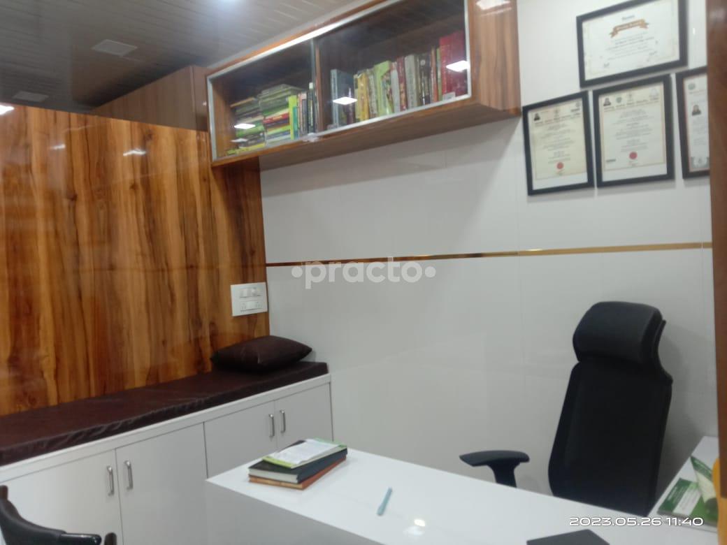 Consultation Room at Pratham Ayurveda And Panchkarma Clinic Kamothe Navi Mumbai