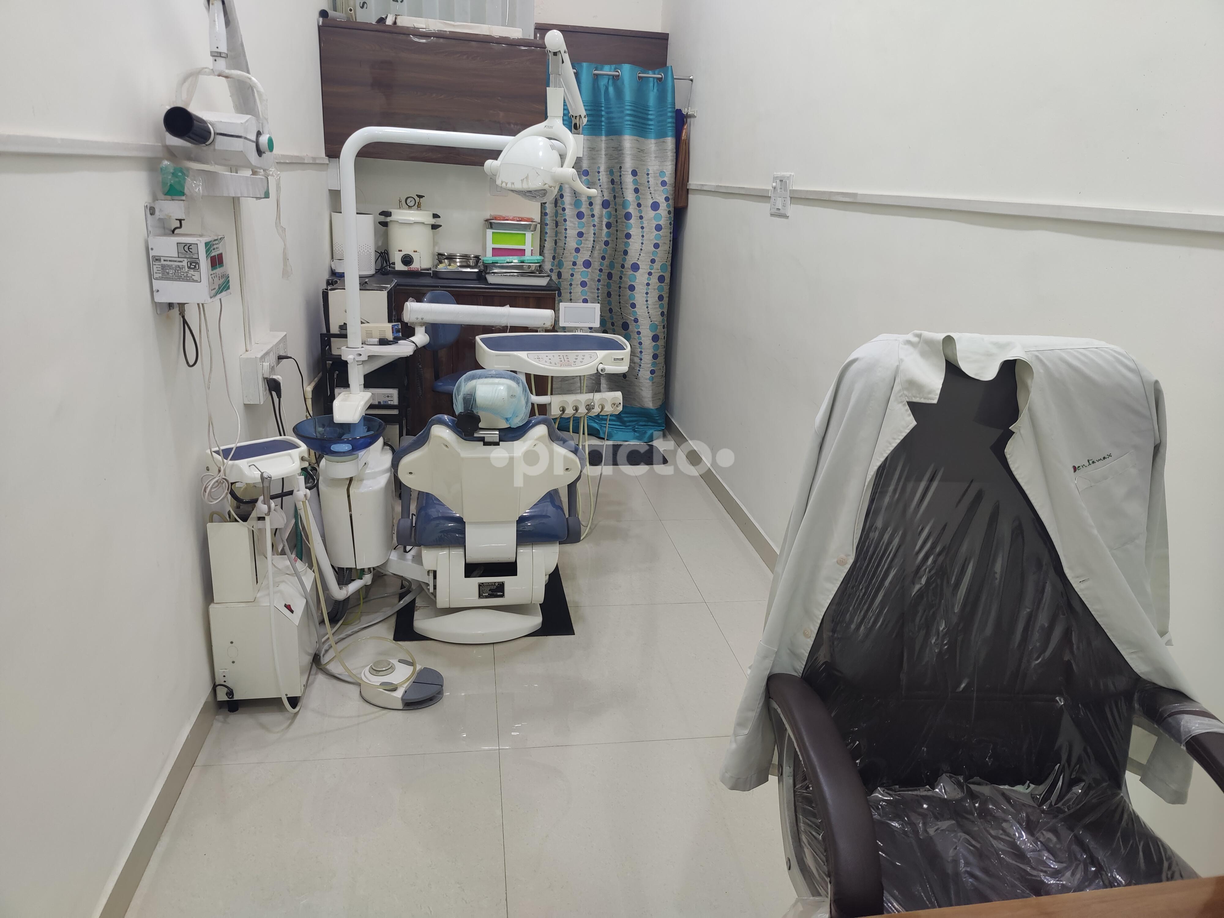 Consultation Room at Dentamax Clinic Bhandup West Mumbai