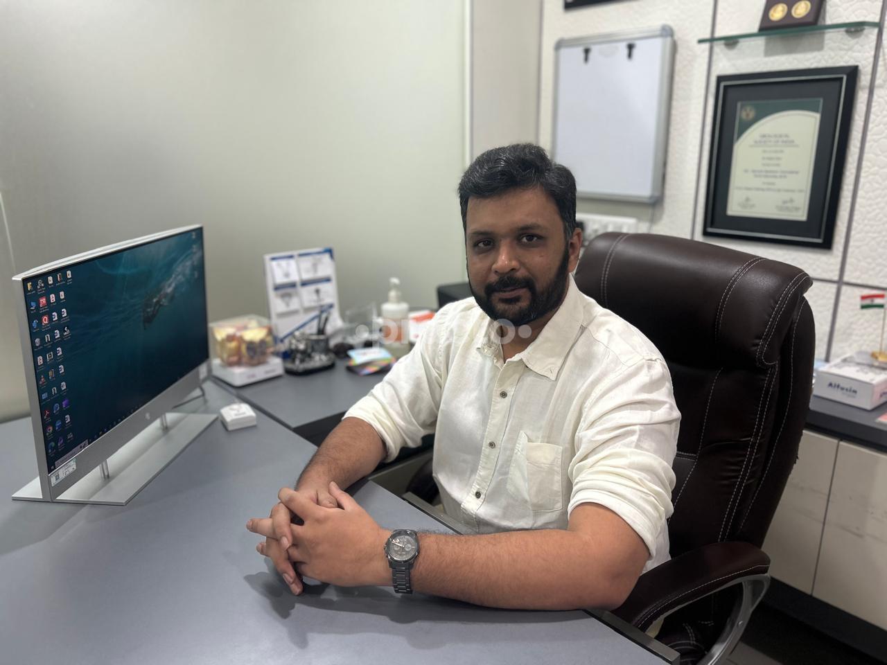 Consultation Room at Ananta Urology Clinic Paldi Ahmedabad
