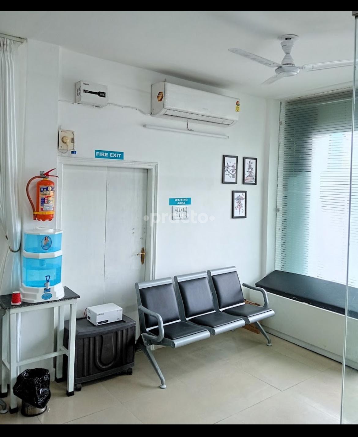 Waiting Area at Hope Diagnostics Cannaught Place Dehradun