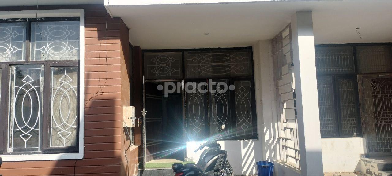 Outside Area at Ananya Speech & Hearing Center Sector 16 Greater Noida