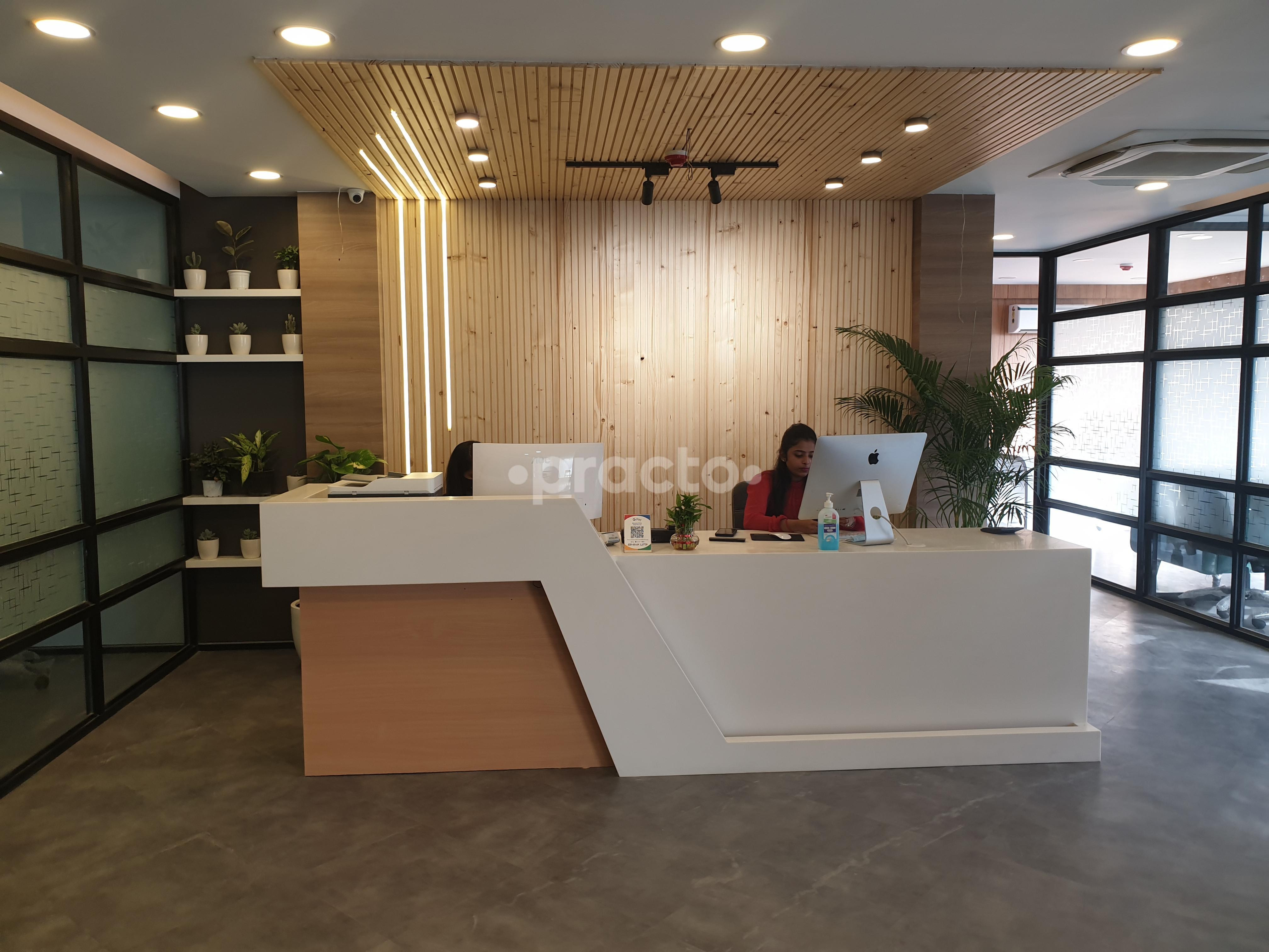 Reception Area at Hplus Super Speciality Clinic ( Unit Of Monaris ) Defence Colony Delhi