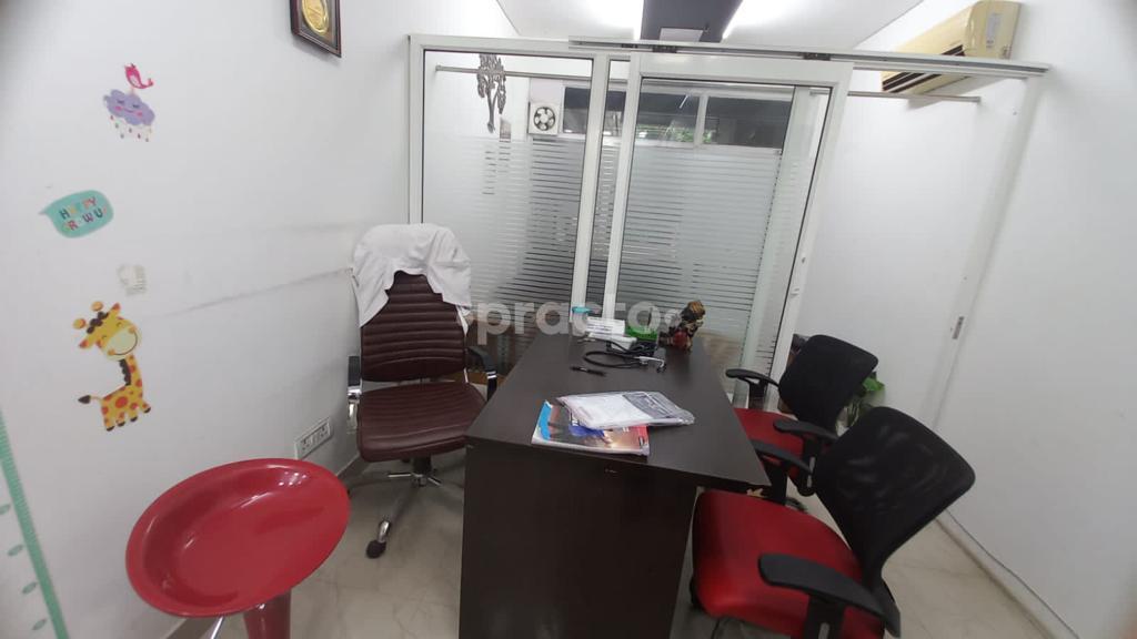 Consultation Room at Viva Health Gurgaon Sector 47 Gurgaon