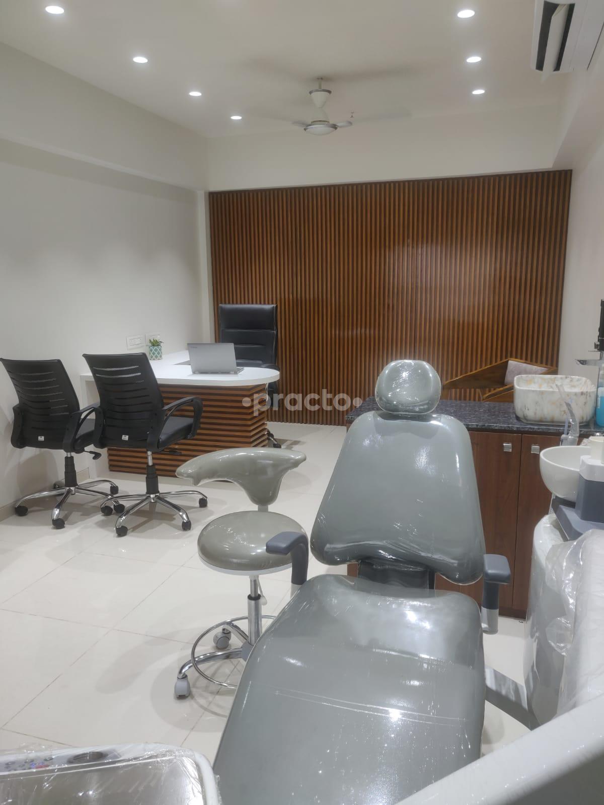 Consultation Room at Dr Siddharth's Dental Care Implant & Laser Center Shyamal Ahmedabad