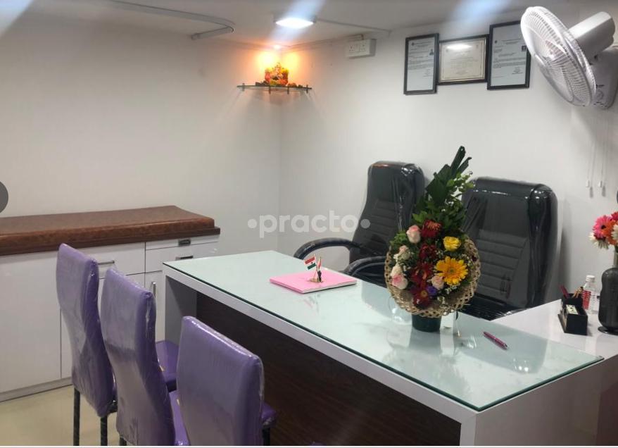 Waiting Area at Vishal Clinic Health and Mind Care Centre Panch Pakhadi Thane