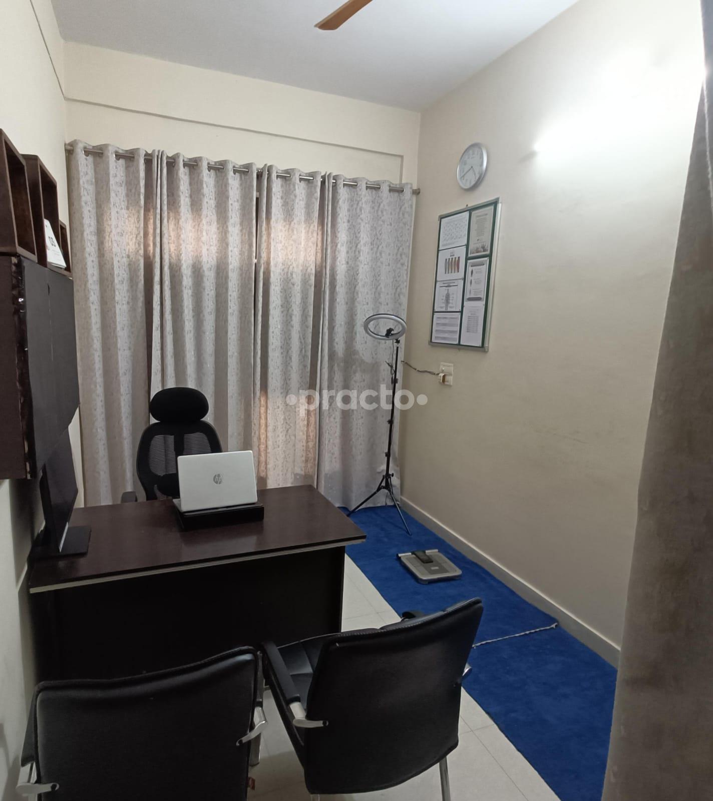 Consultation Room at Discovering Wellness Sikandra Agra