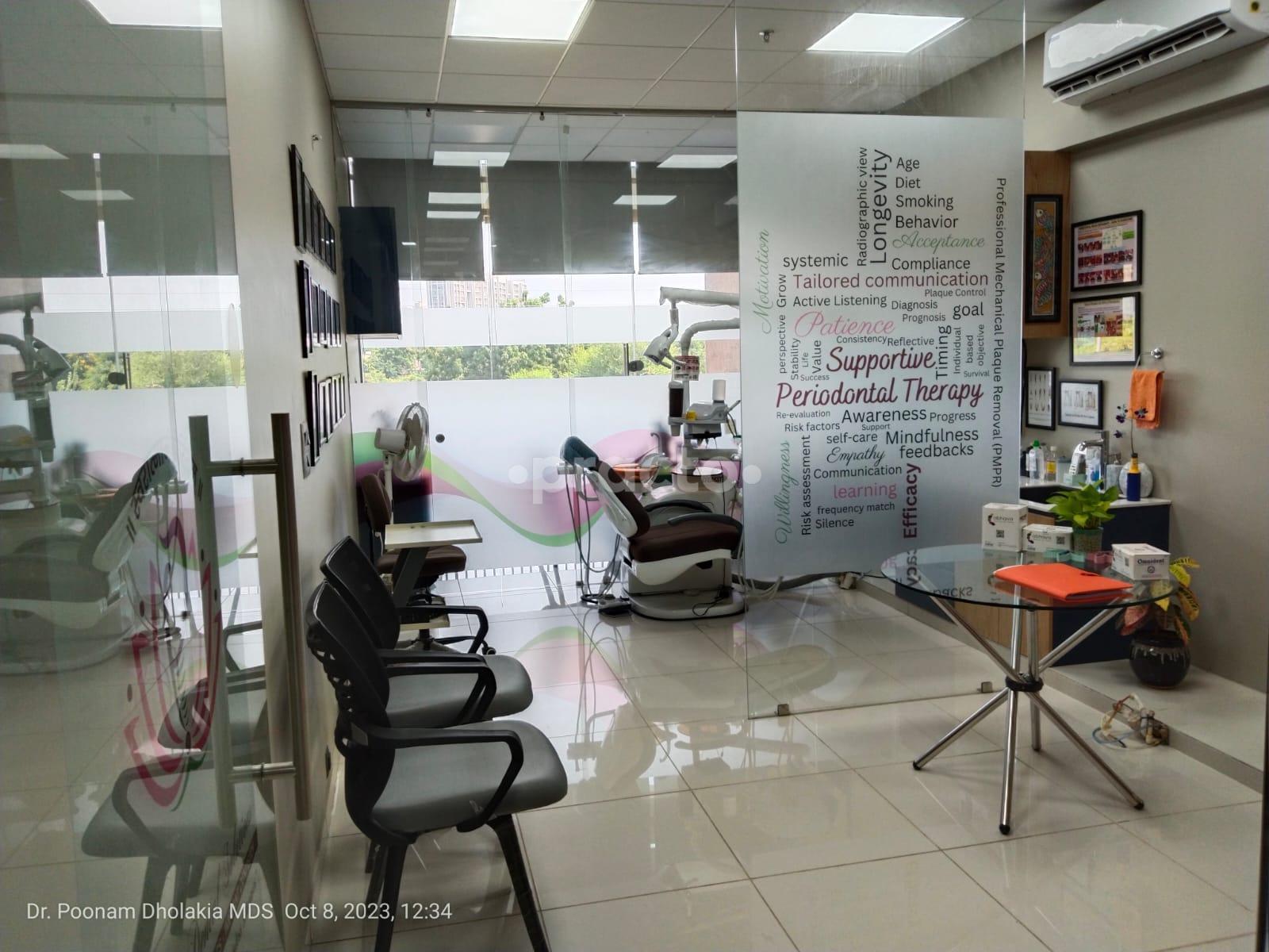 Consultation Room at Pinnacle Dental Solutions Bopal Ahmedabad