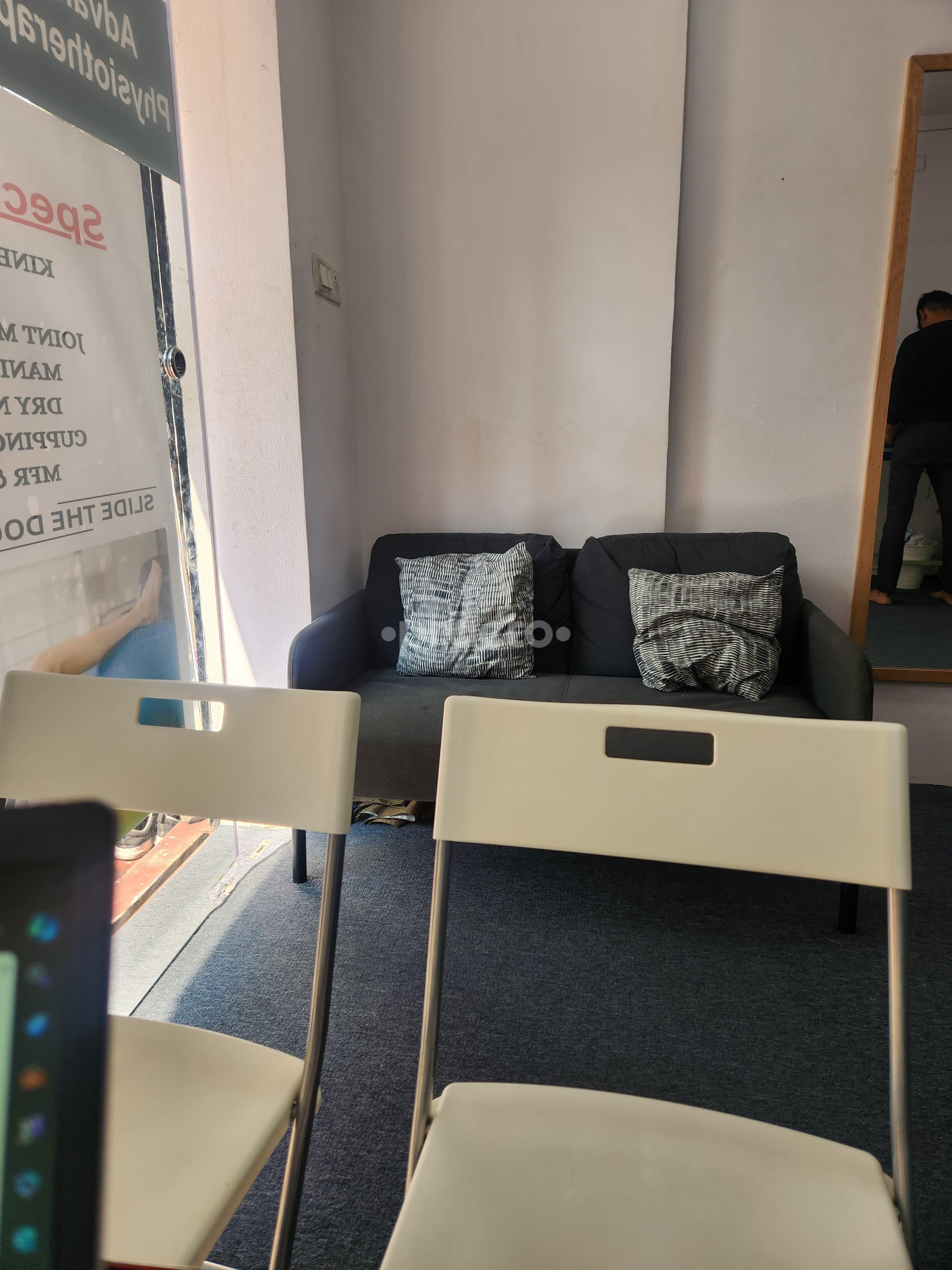 Waiting area at Physioexpert Jayanagar 7 Block Bangalore
