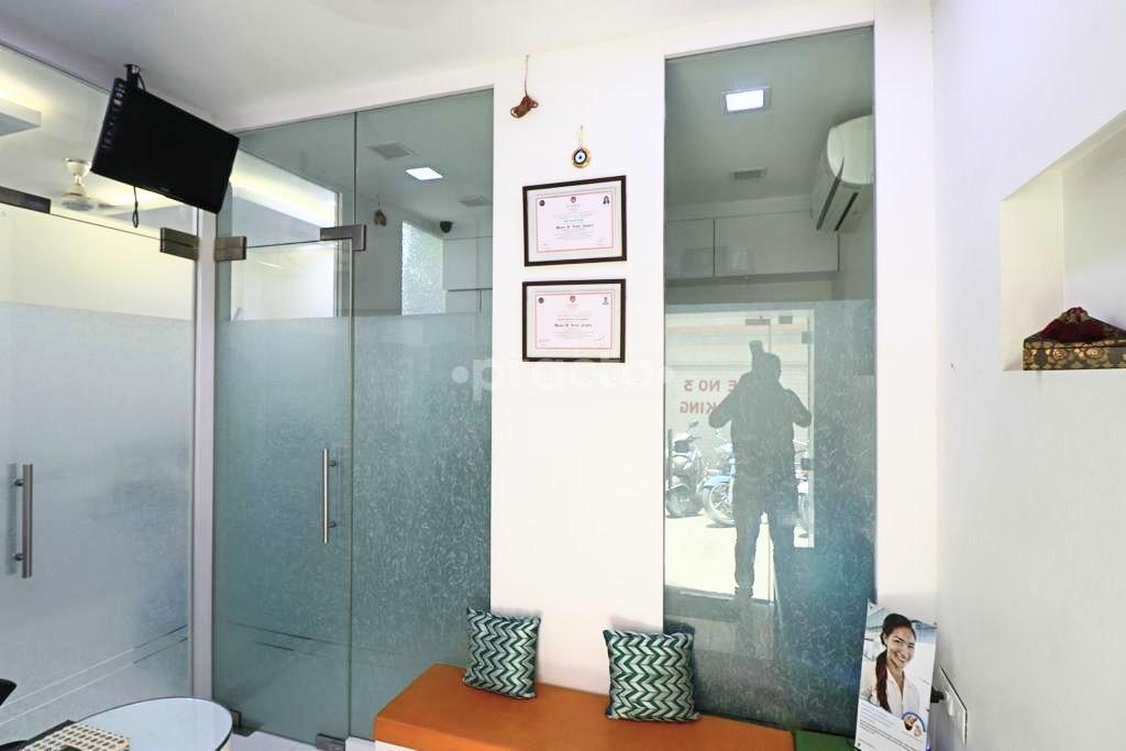 Waiting Area at The Lil Teeth Dental Clinic For Children Colaba Mumbai