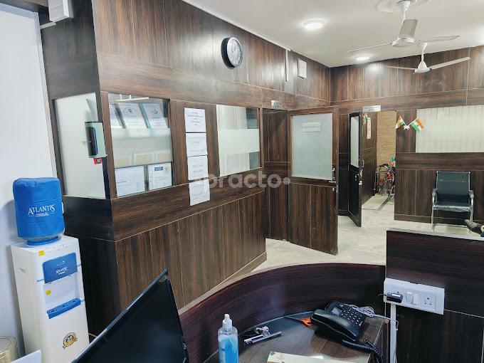 Reception Area at Optimus Bone and Joint Clinic Lajpat Nagar 4 Delhi