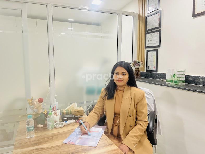 Consultation Room at Dermorita Greater Kailash Part 1 Delhi