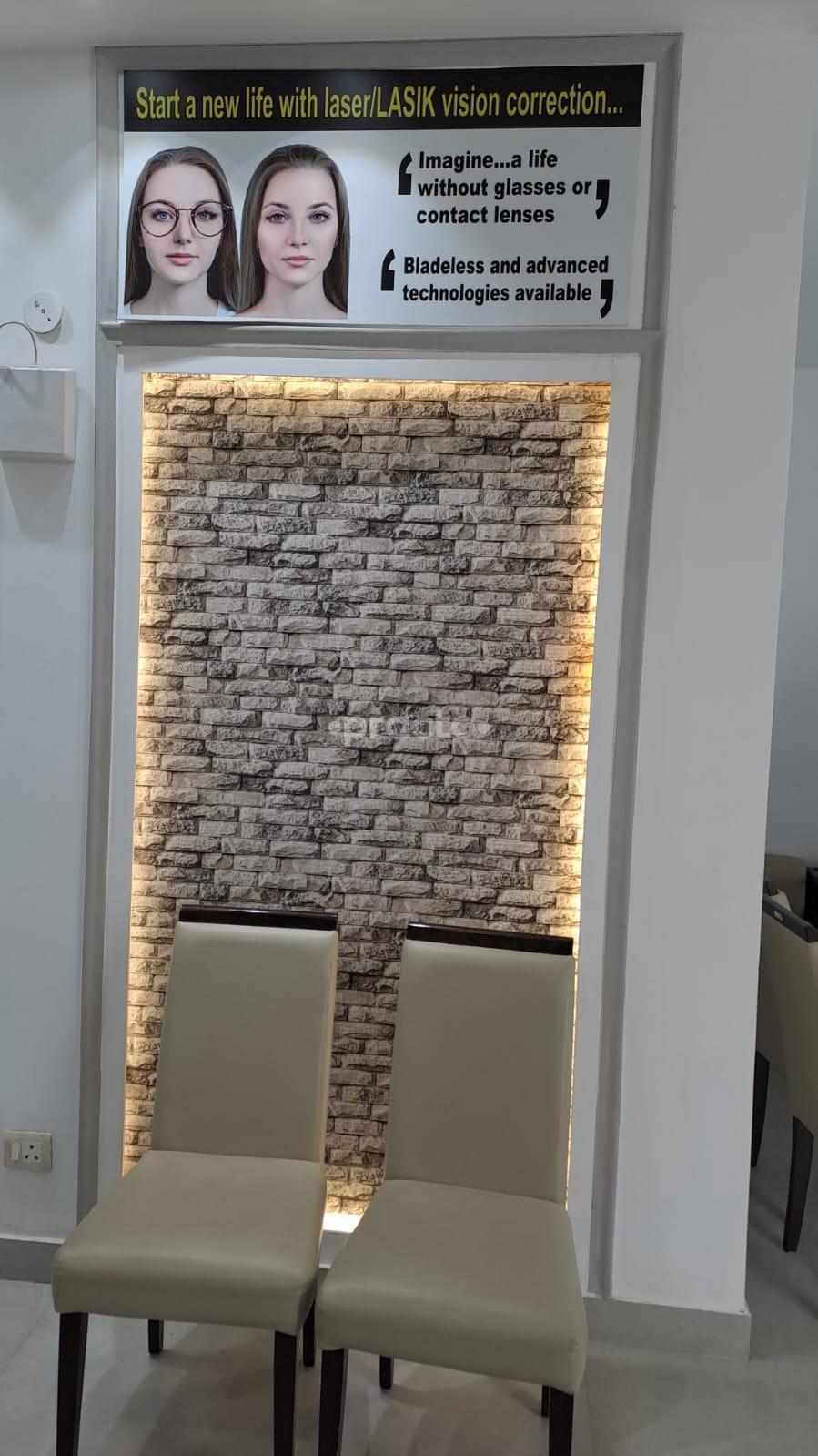 Waiting Area at Dr Sunaina Arora Eye Specialist Clinic Sushant Lok I Gurgaon