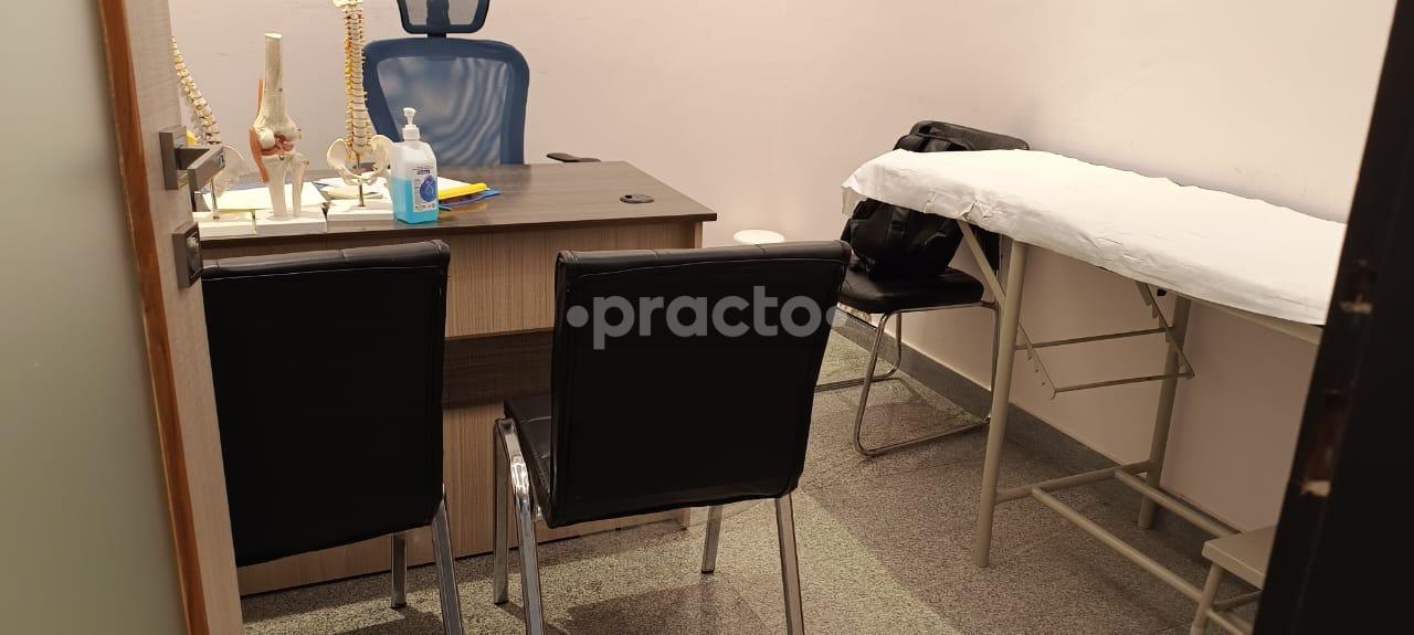 Consultation Room at Alleviate Jayanagar 4 Block Bangalore