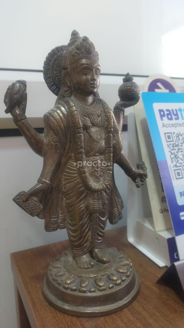 Consultation Room at Apta Ayurveda Clinic Gurgaon Sector 49 Gurgaon