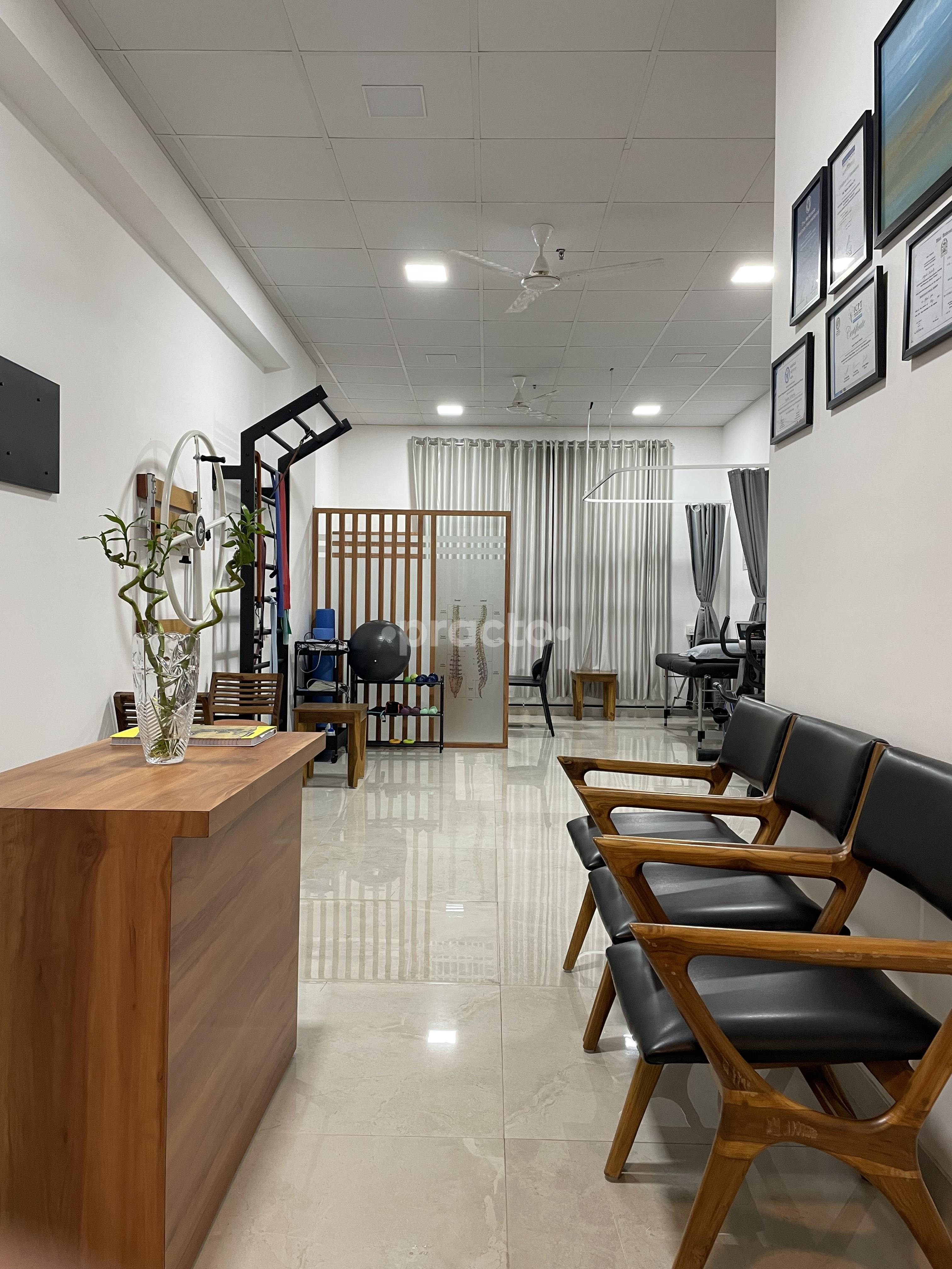 Reception Area at Moving Miles Physiotherapy Clinic Hiranandani Estate Thane