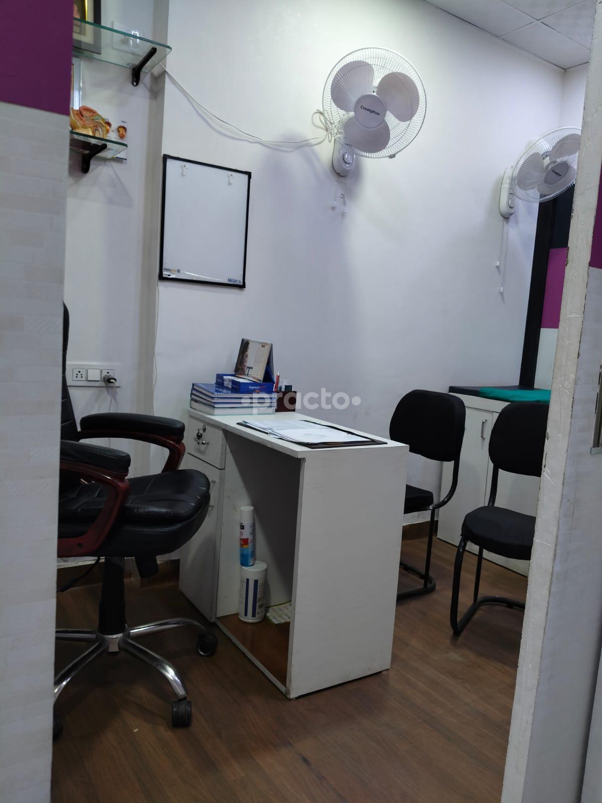 Medivista Uro- Gynae Clinic Greater Noida West Greater Noida