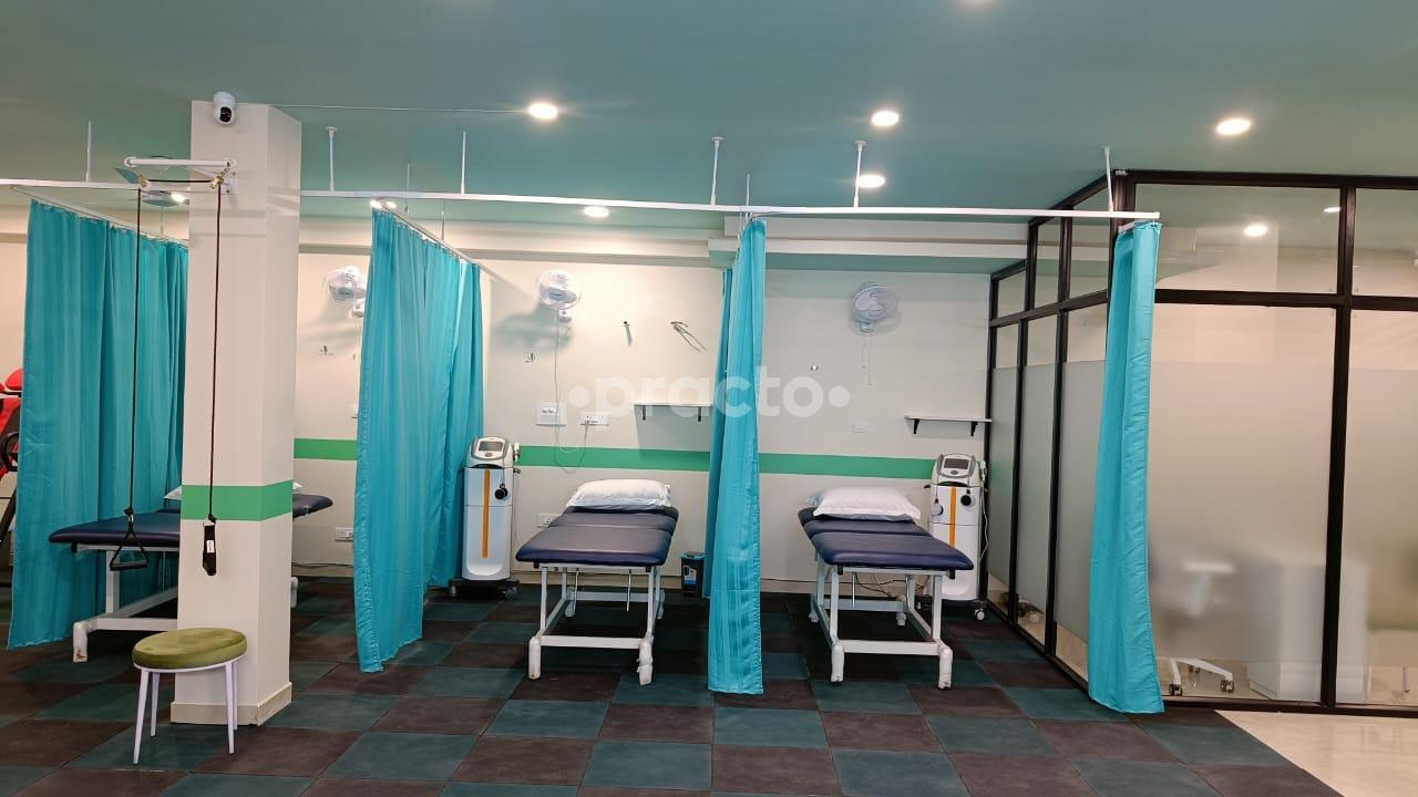 Consultation Room at CB Physiotherapy Greater Kailash Greater Kailash Part 2 Delhi