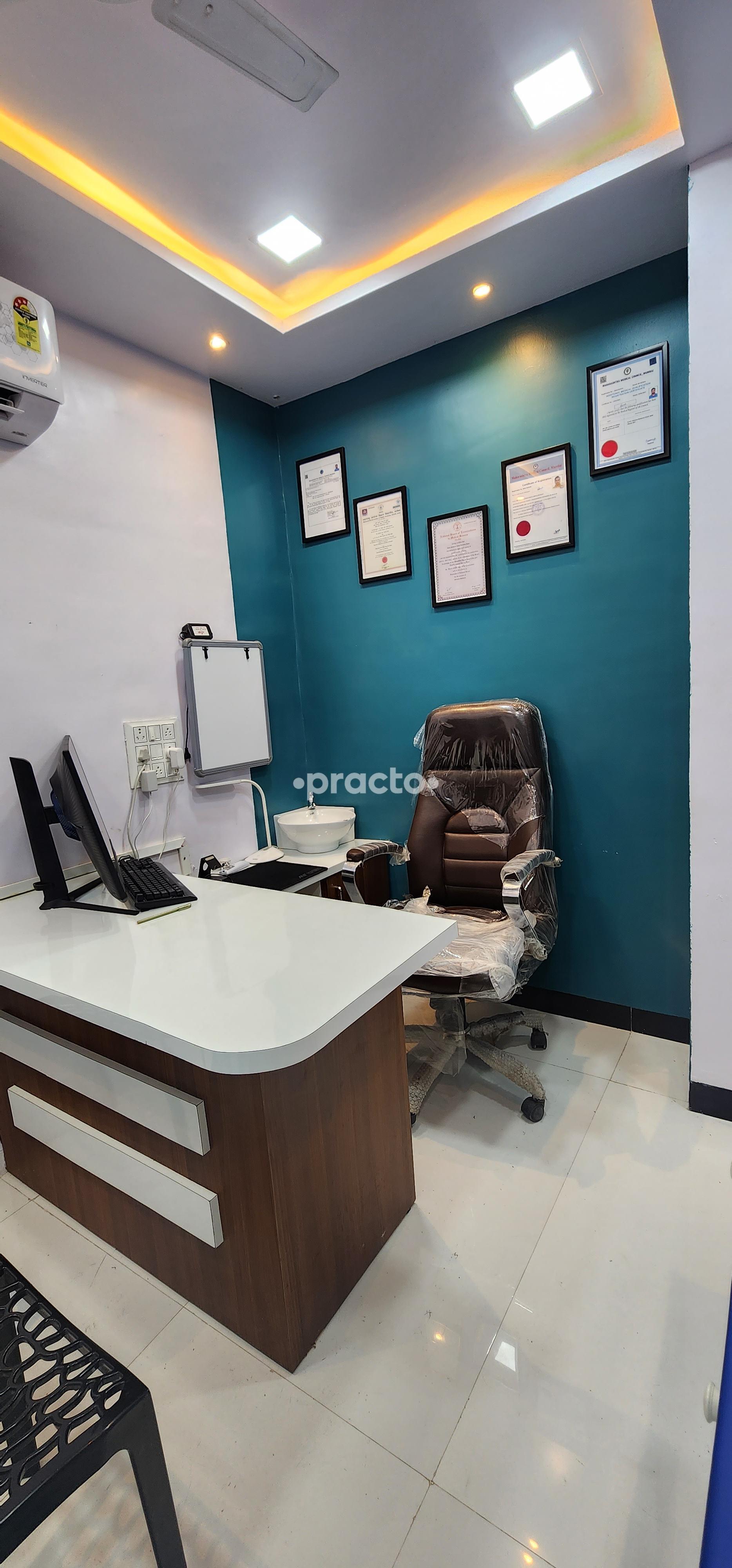 Consultation Room at Med Clinic Shah Bazar Aurangabad