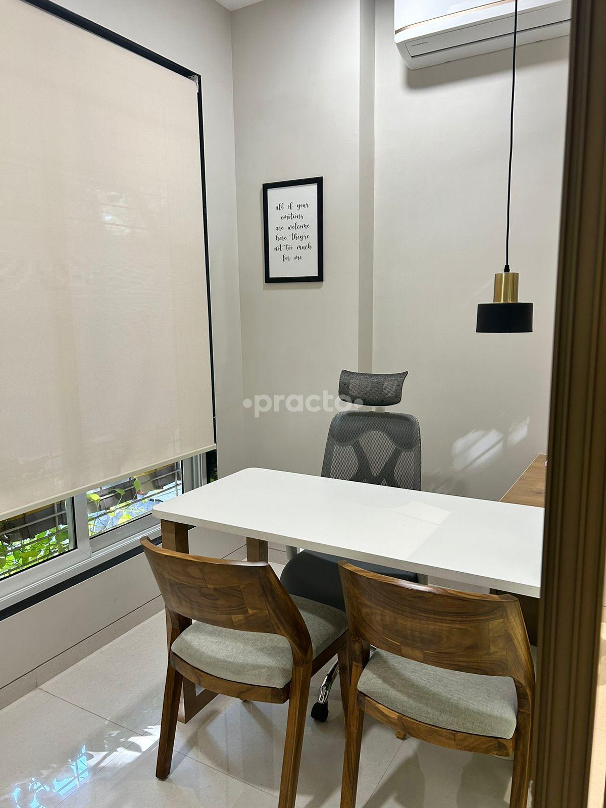 Consultation Room at Catalysts Clinic Panch Pakhadi Thane