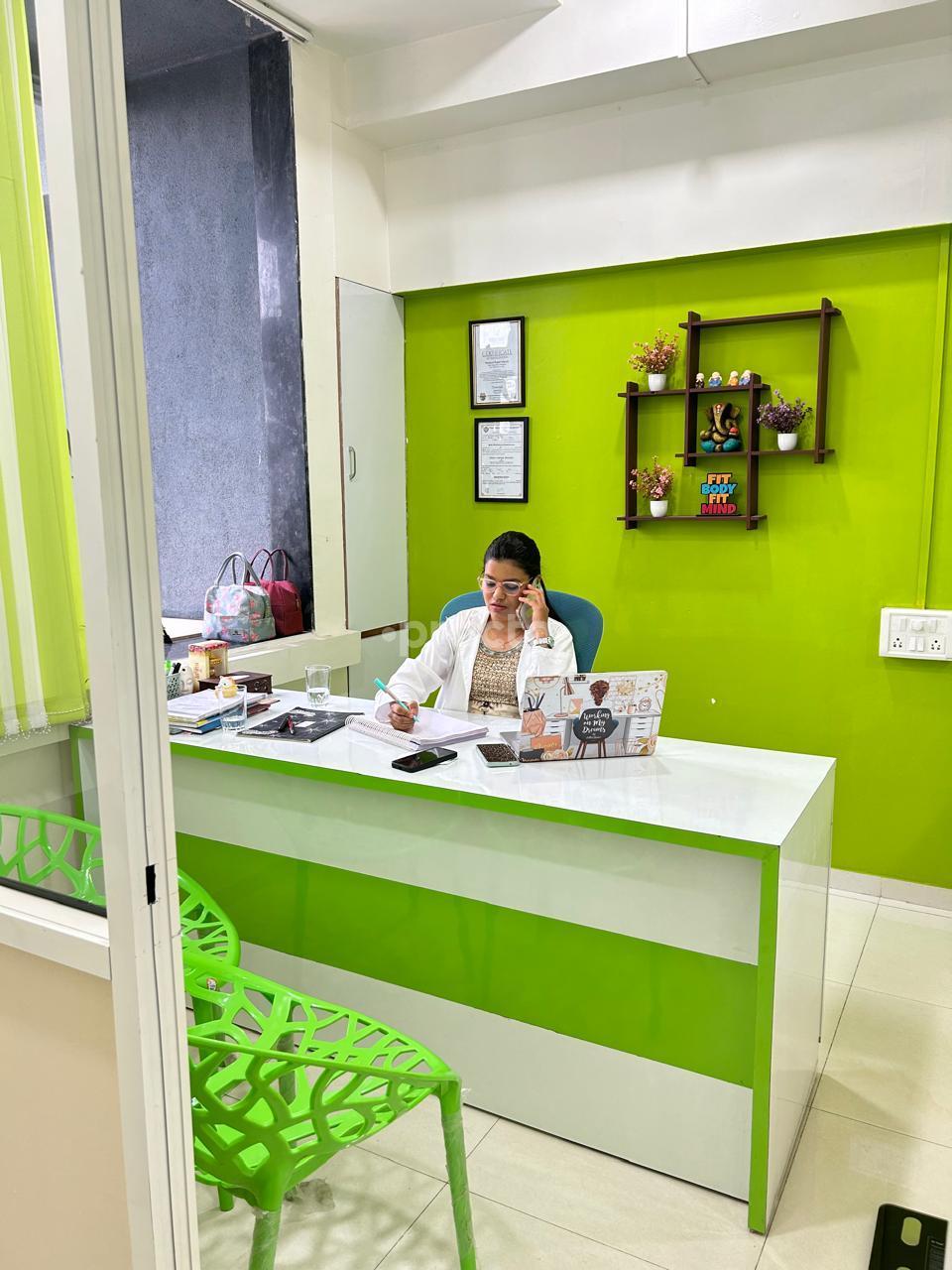 Consultation Room at Reform Wellness Kharadi Pune