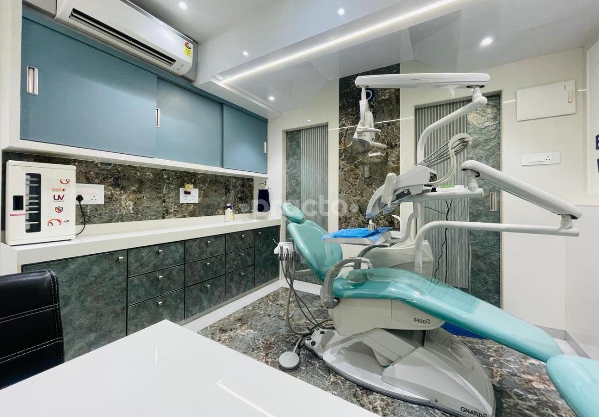 Consultation Room at Dental Solutions Ghatkopar West Mumbai