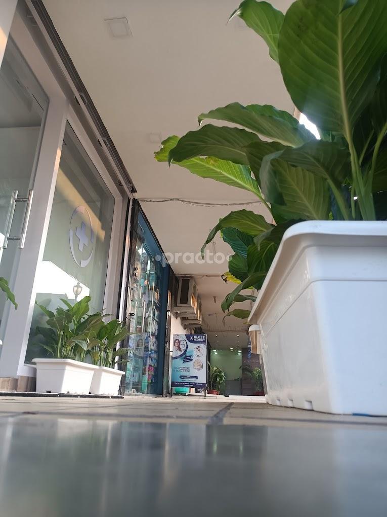 Outside Area at Globe Mediclinic DLF Phase IV Gurgaon