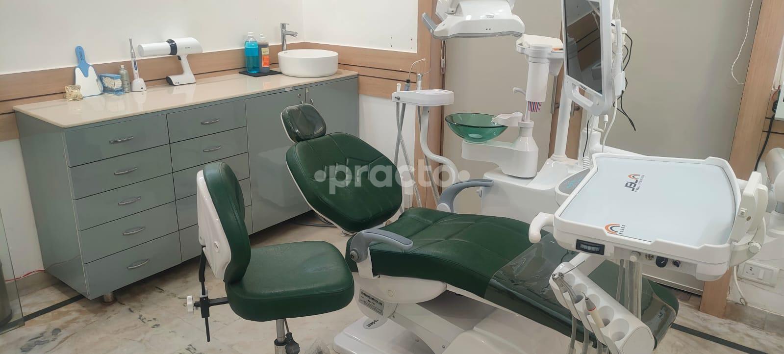 Equipment Area at Toothfit The Smart Dental Cure Gurgaon Sector 31 Gurgaon