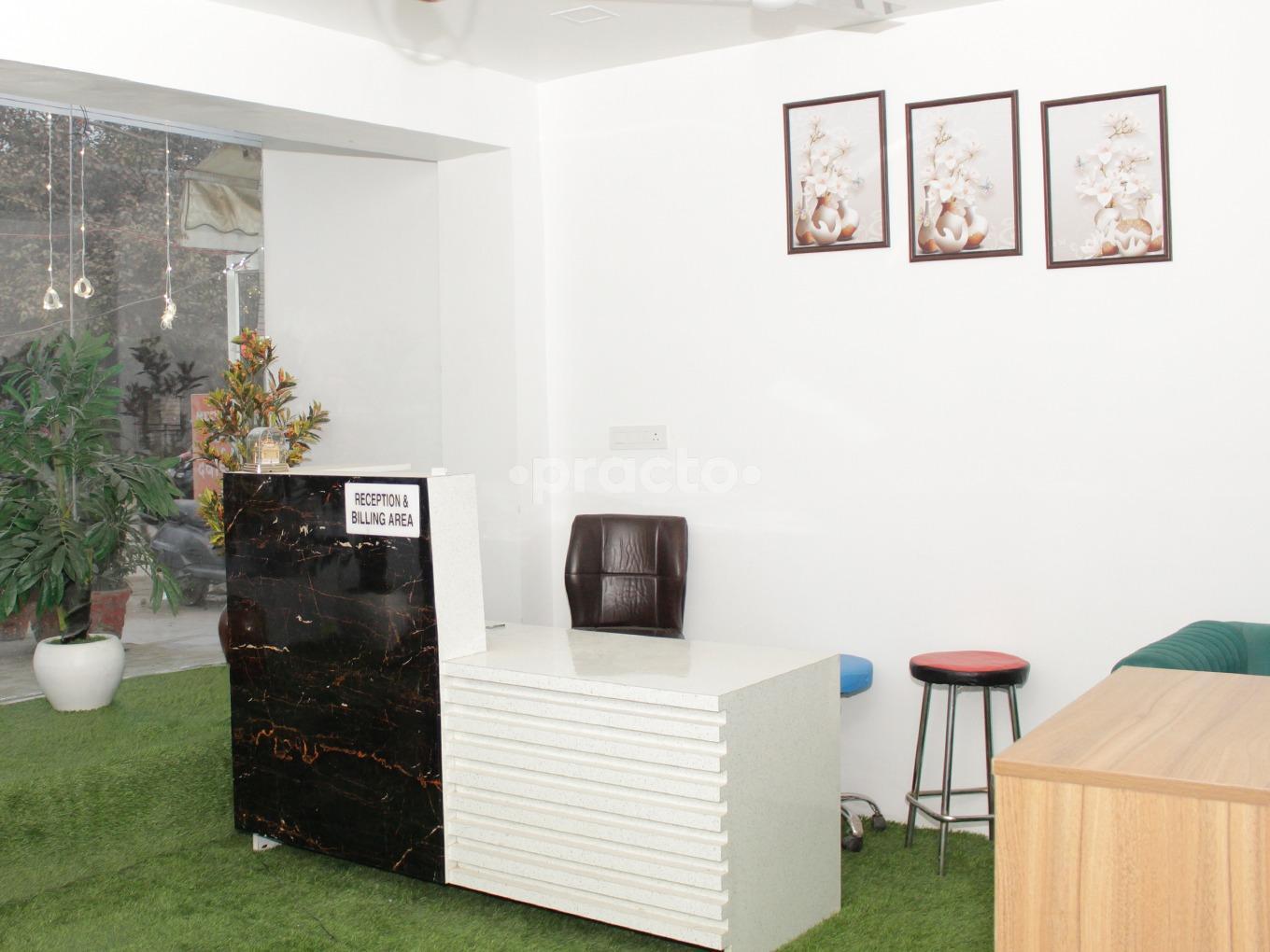 Reception Area at Sarab Healthcare Jalandhar City Jalandhar