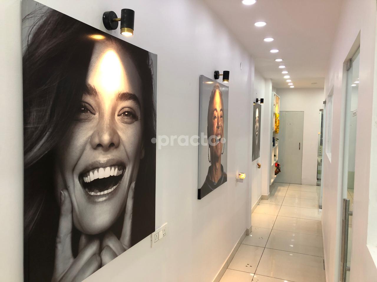 Waiting Area at Dr. Verma's Dental Clinic & Implant Centre Vikas Puri Delhi