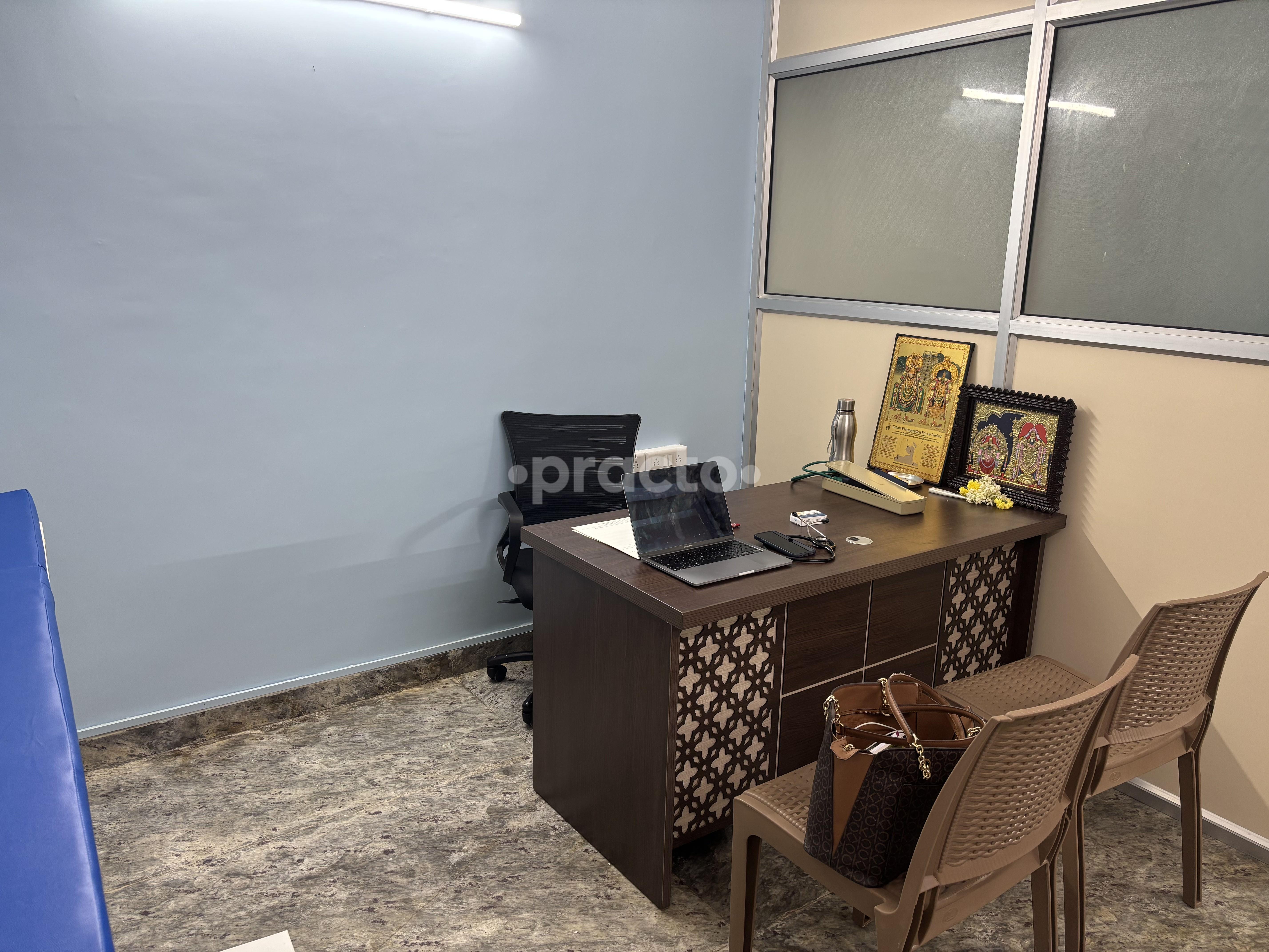 Consultation Room at Dr Easwar Ortho Care Anna Nagar West Chennai