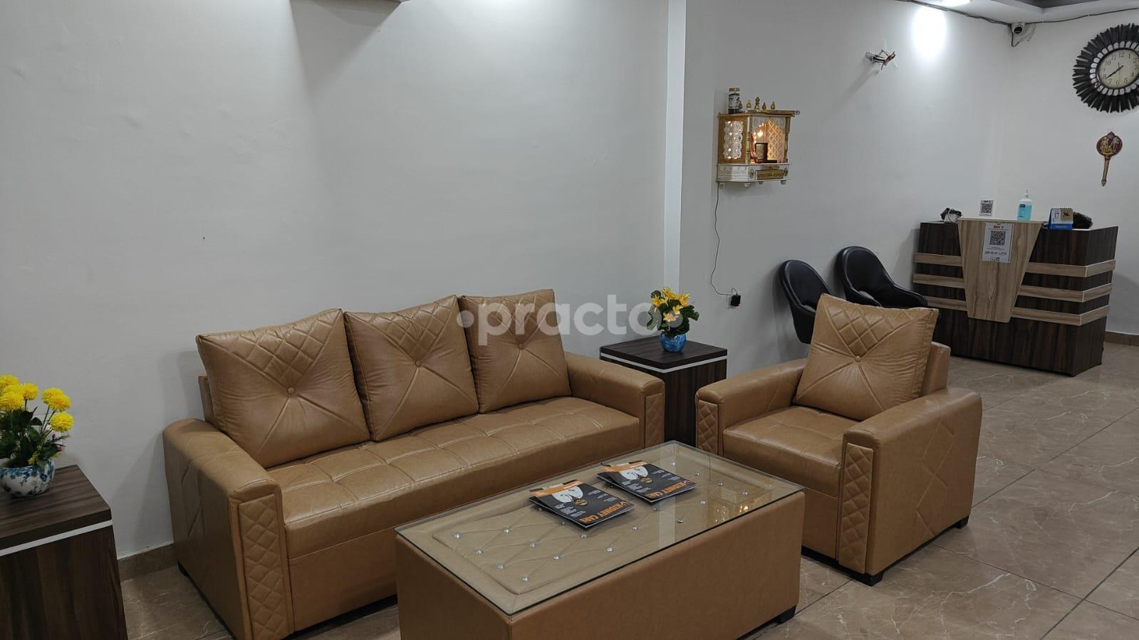 Waiting Area at Mishra Superspeciality Clinic Janakpuri Delhi