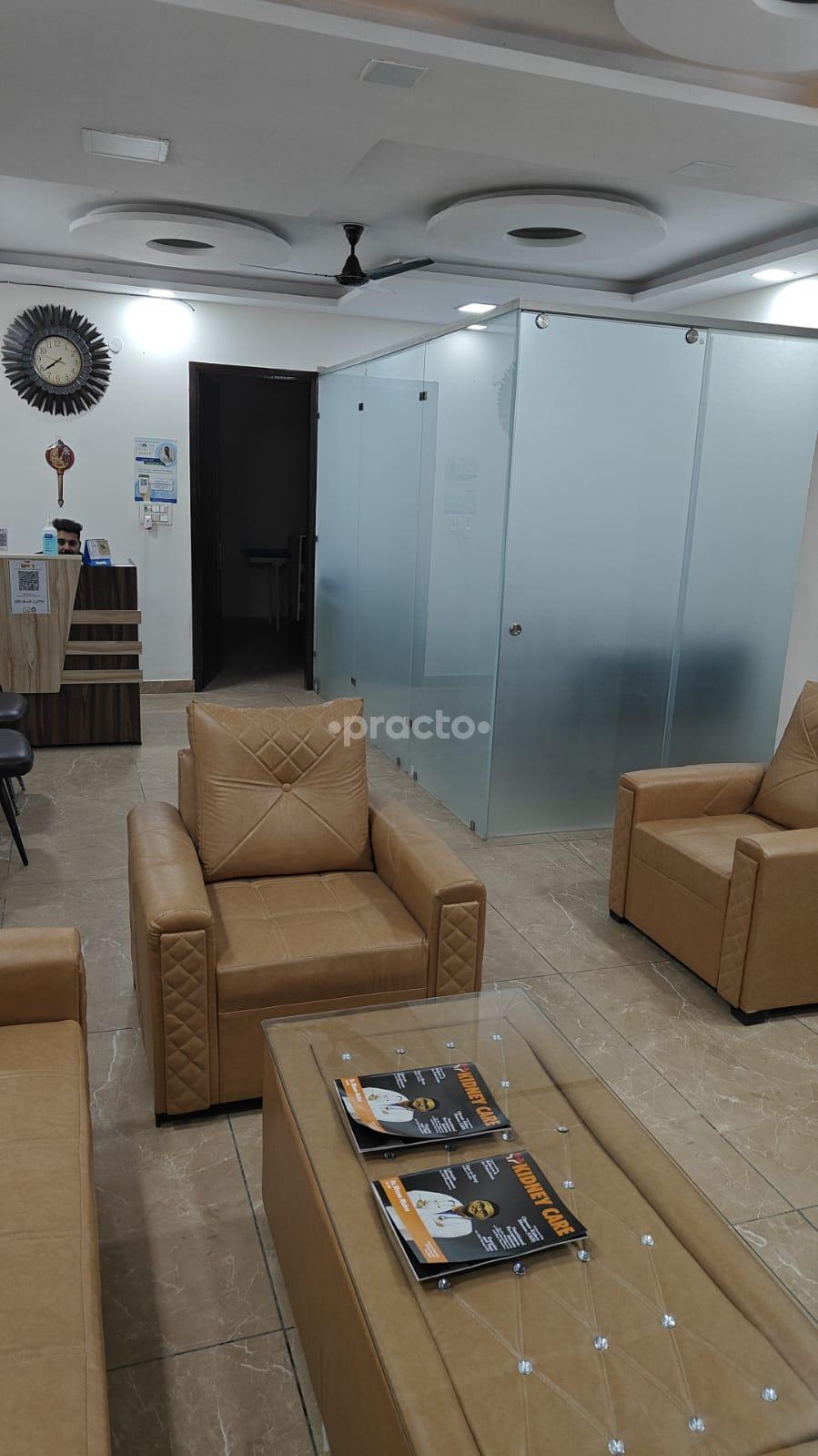 Reception Area at Mishra Superspeciality Clinic Janakpuri Delhi