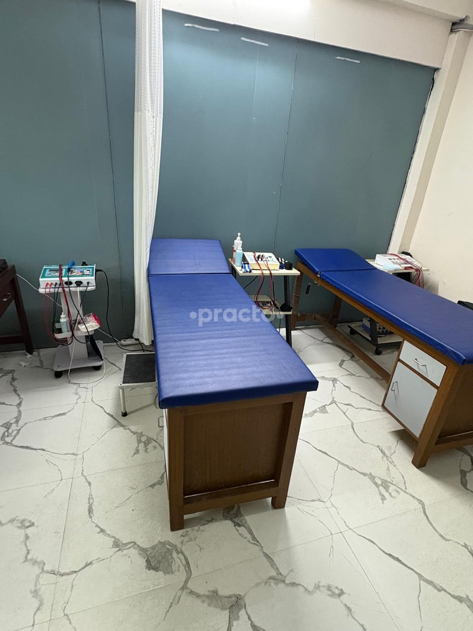Operation Room at Pain Fx Clinic Gurgaon Sector 39 Gurgaon