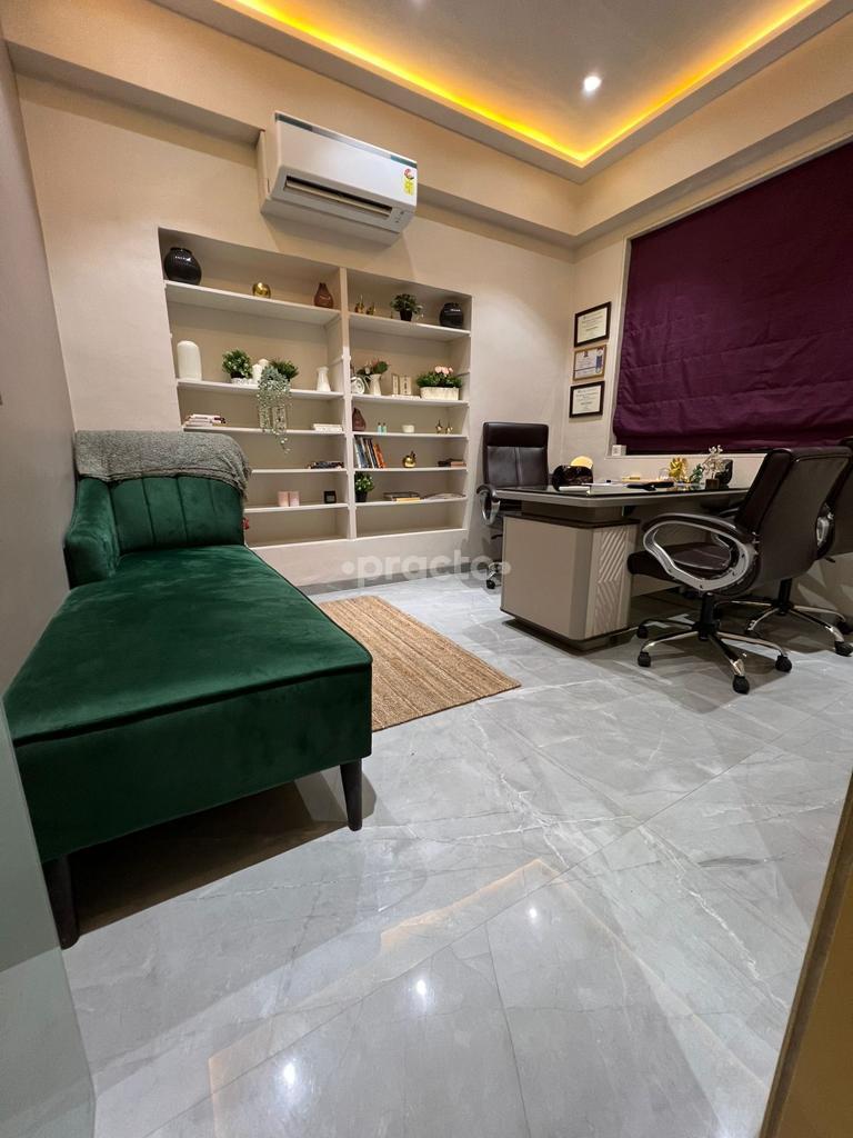 Consultation Room at Archana Wellness Clinic Santacruz West Mumbai